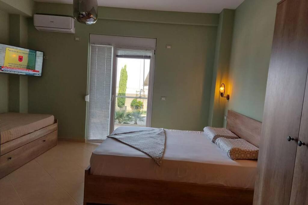 Darla Sea View Apartment Vlorë Eksteriør billede