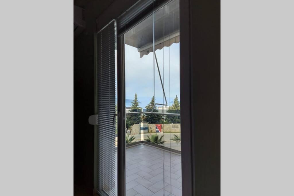 Darla Sea View Apartment Vlorë Eksteriør billede