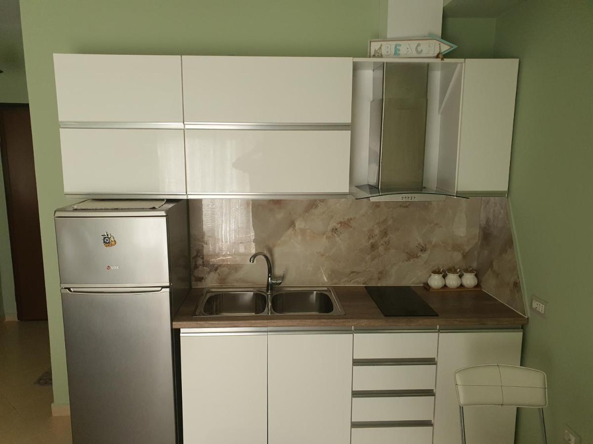 Darla Sea View Apartment Vlorë Eksteriør billede