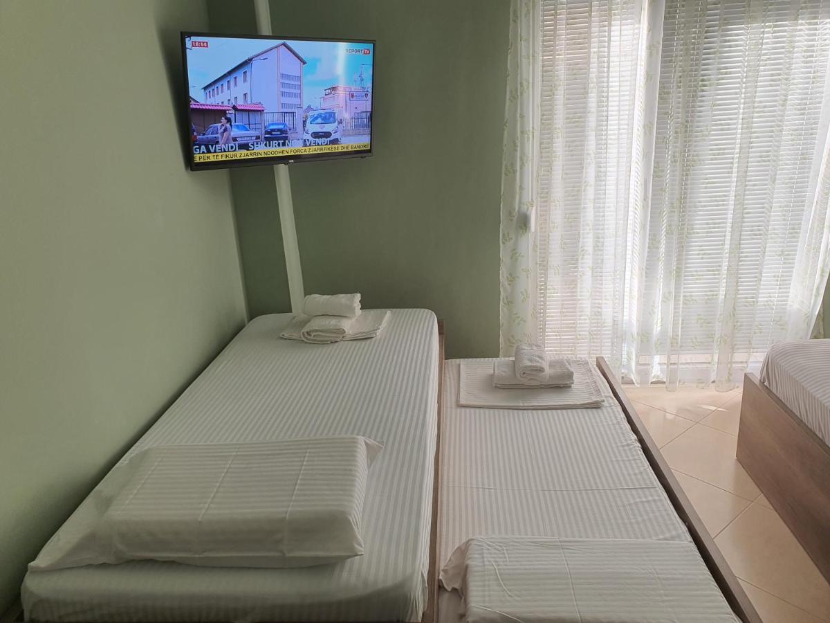 Darla Sea View Apartment Vlorë Eksteriør billede