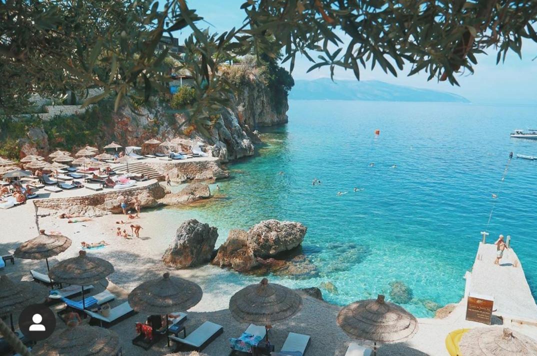 Darla Sea View Apartment Vlorë Eksteriør billede