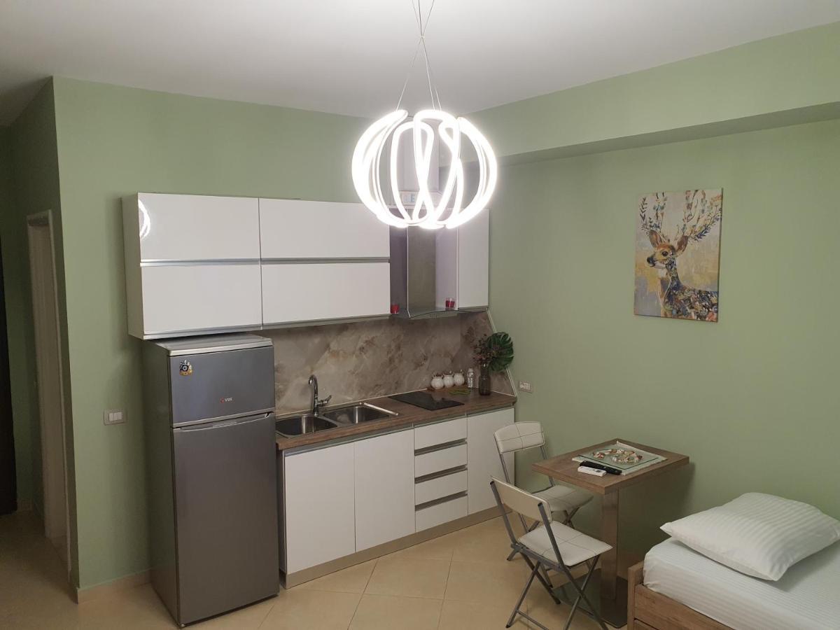 Darla Sea View Apartment Vlorë Eksteriør billede