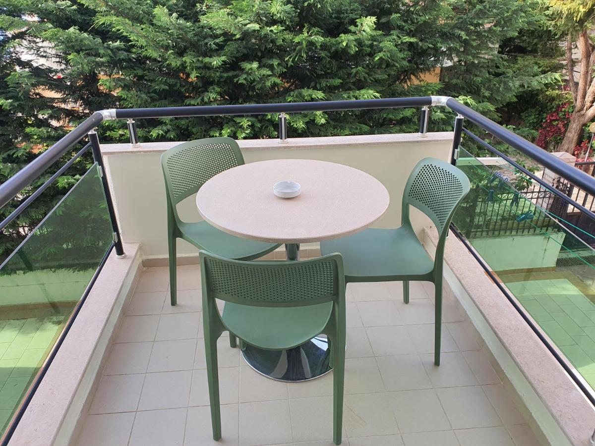 Darla Sea View Apartment Vlorë Eksteriør billede