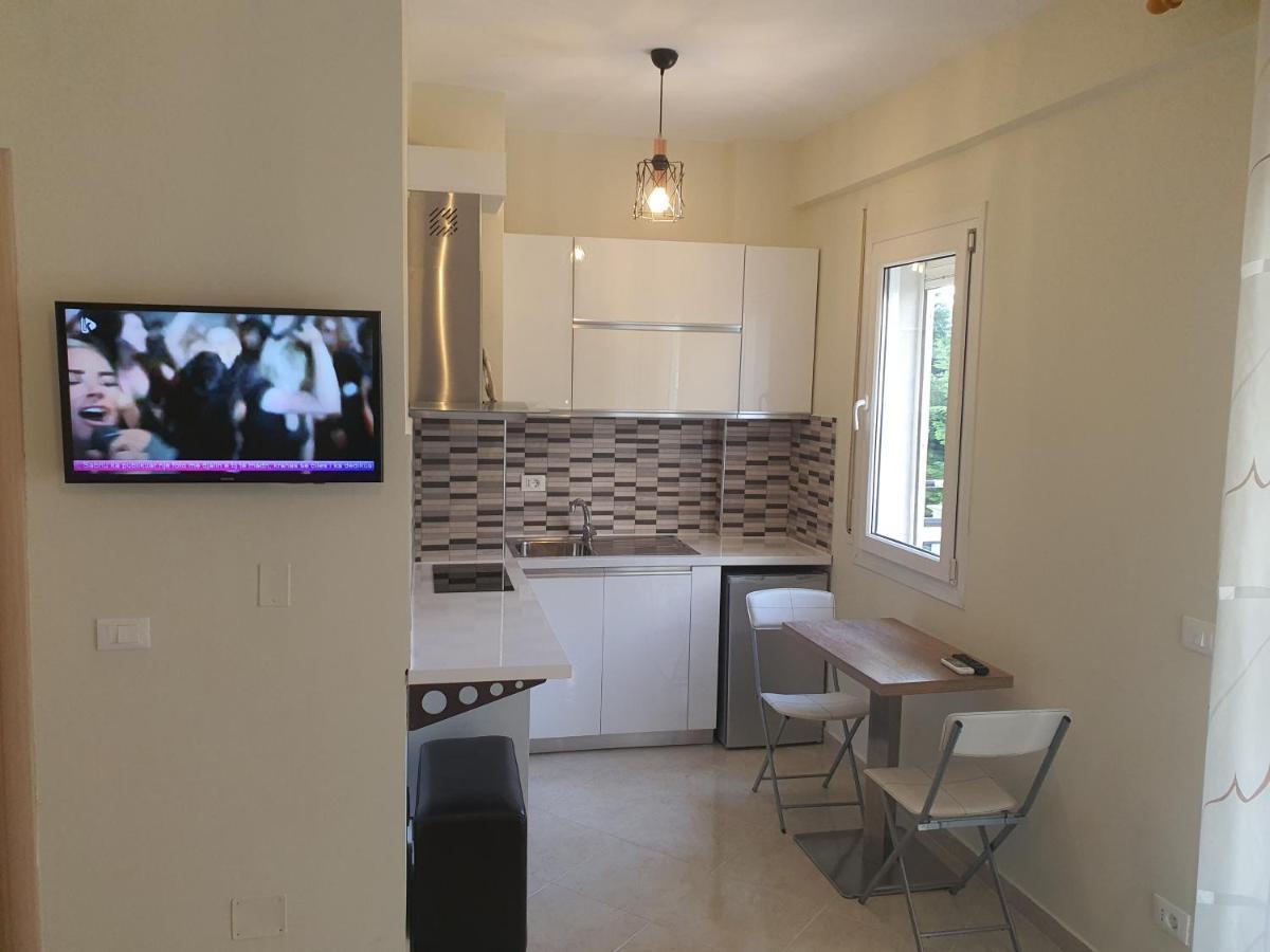 Darla Sea View Apartment Vlorë Eksteriør billede