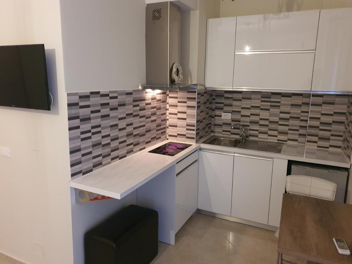 Darla Sea View Apartment Vlorë Eksteriør billede